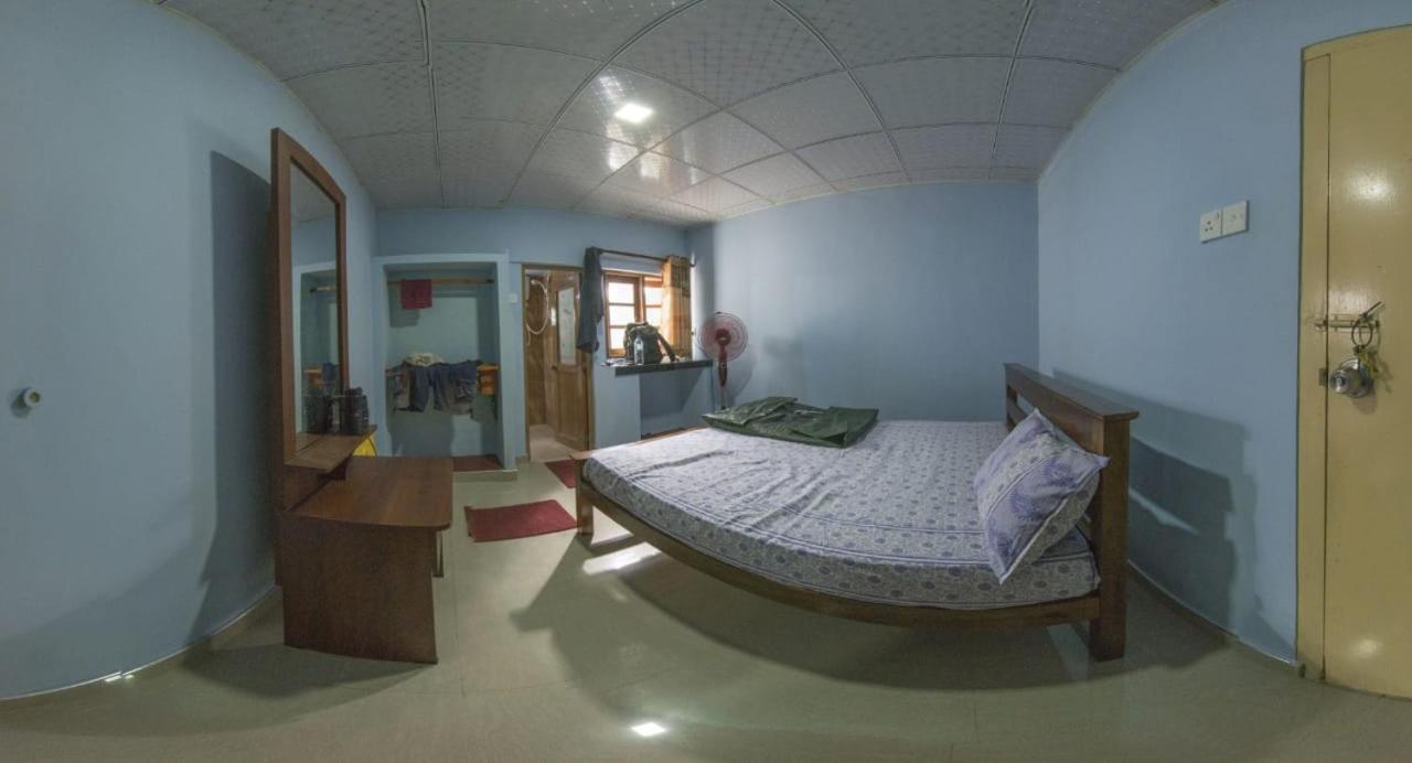 Apple Sara Home Stay Kandy Exteriör bild