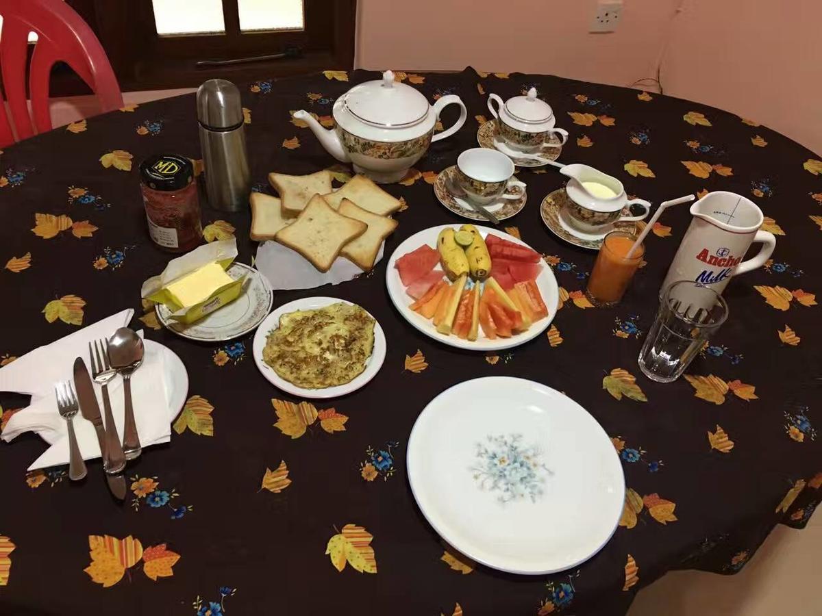 Apple Sara Home Stay Kandy Exteriör bild